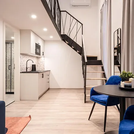 E44 - Erzsebet Boulevard - Location By Bqa Daire *