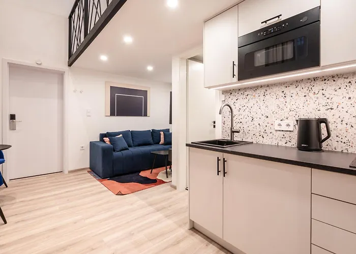 E44 - Erzsebet Boulevard - Location By Bqa Apartament Budapeszt